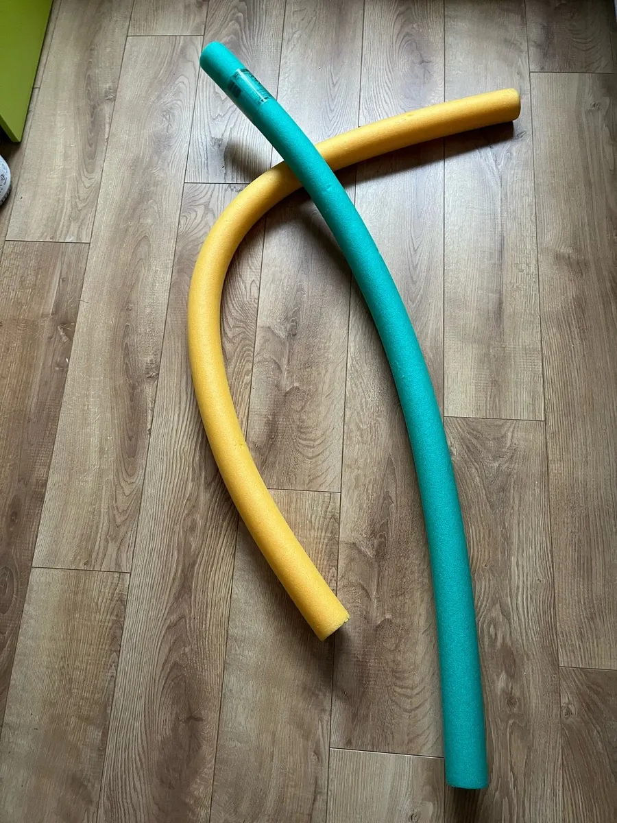 Swimming noodles - Image 1