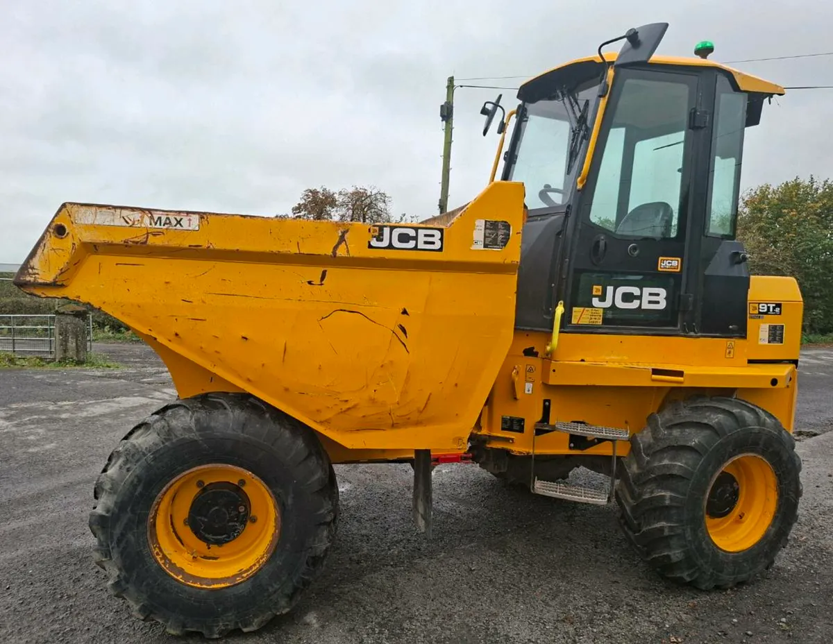 2021 JCB 9 Ton Dumper - Image 1