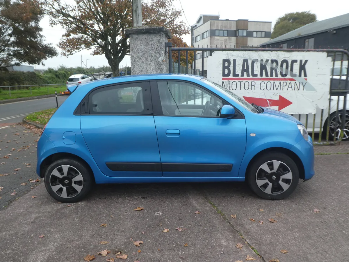 Renault Twingo 2015 - Image 2