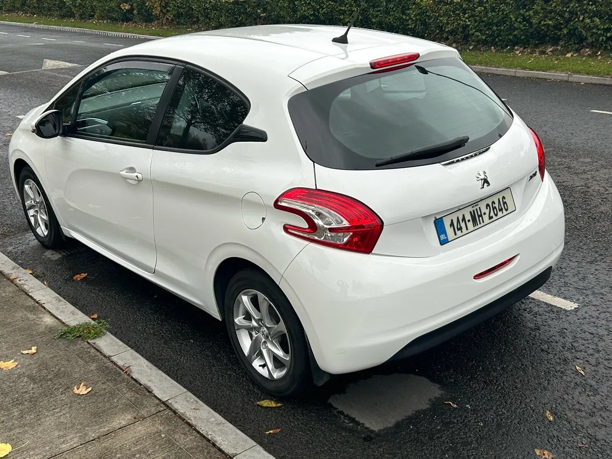 2014 PUEGEOT 208 1.0 VTI ACTIVE MODEL NCT 5/26 - Image 4
