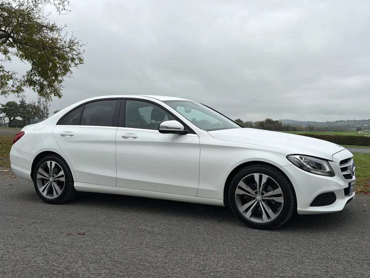 Mercedes-Benz C-Class 2017 - Image 2