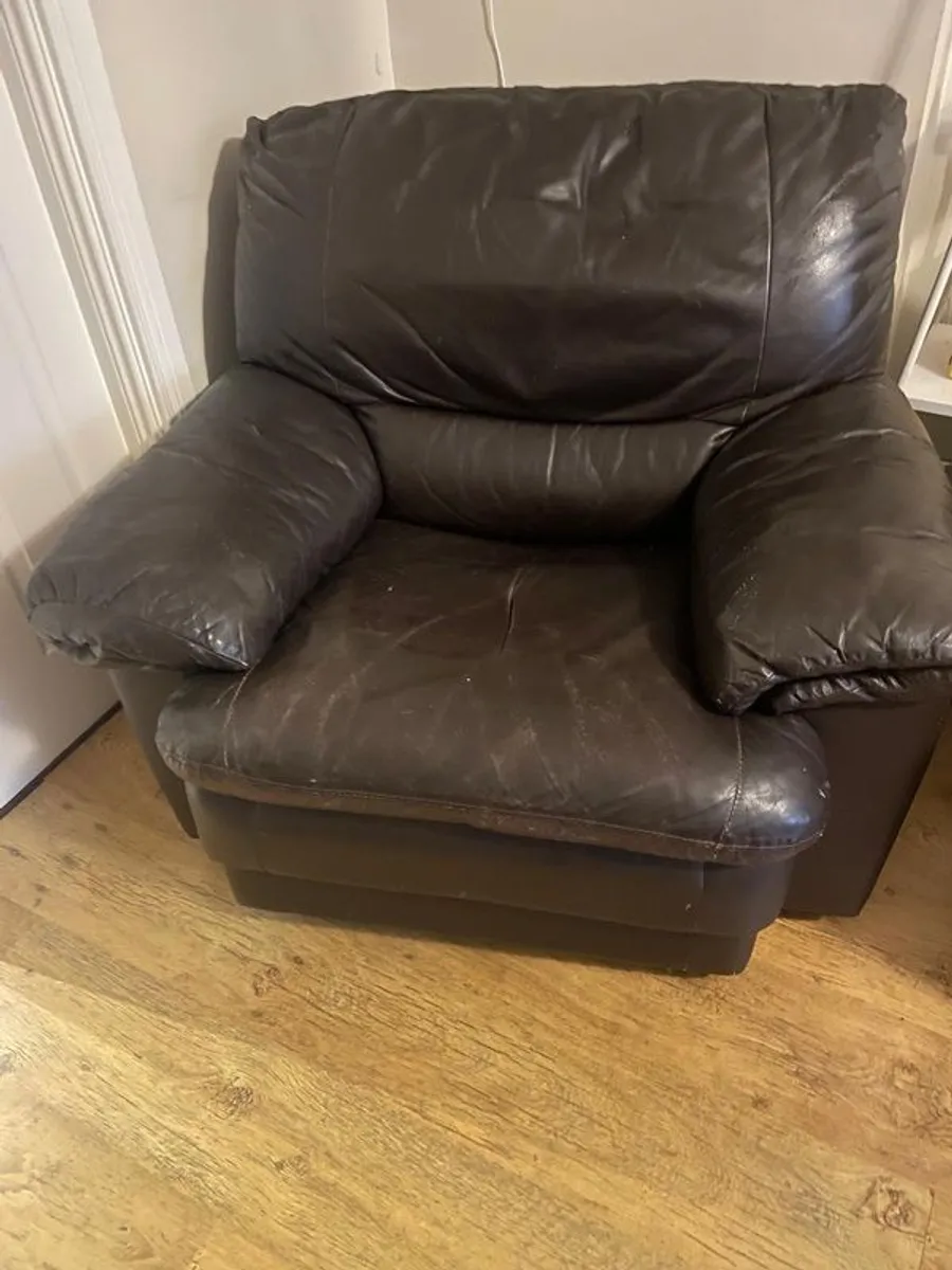 Recliner Armchair - Image 2
