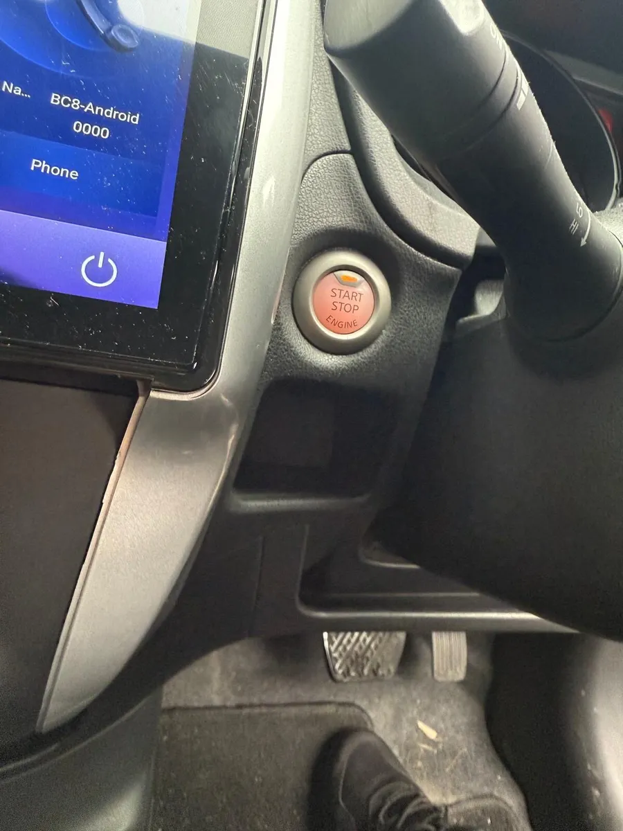 AUTOMATIC NISSAN NOTE - Image 3