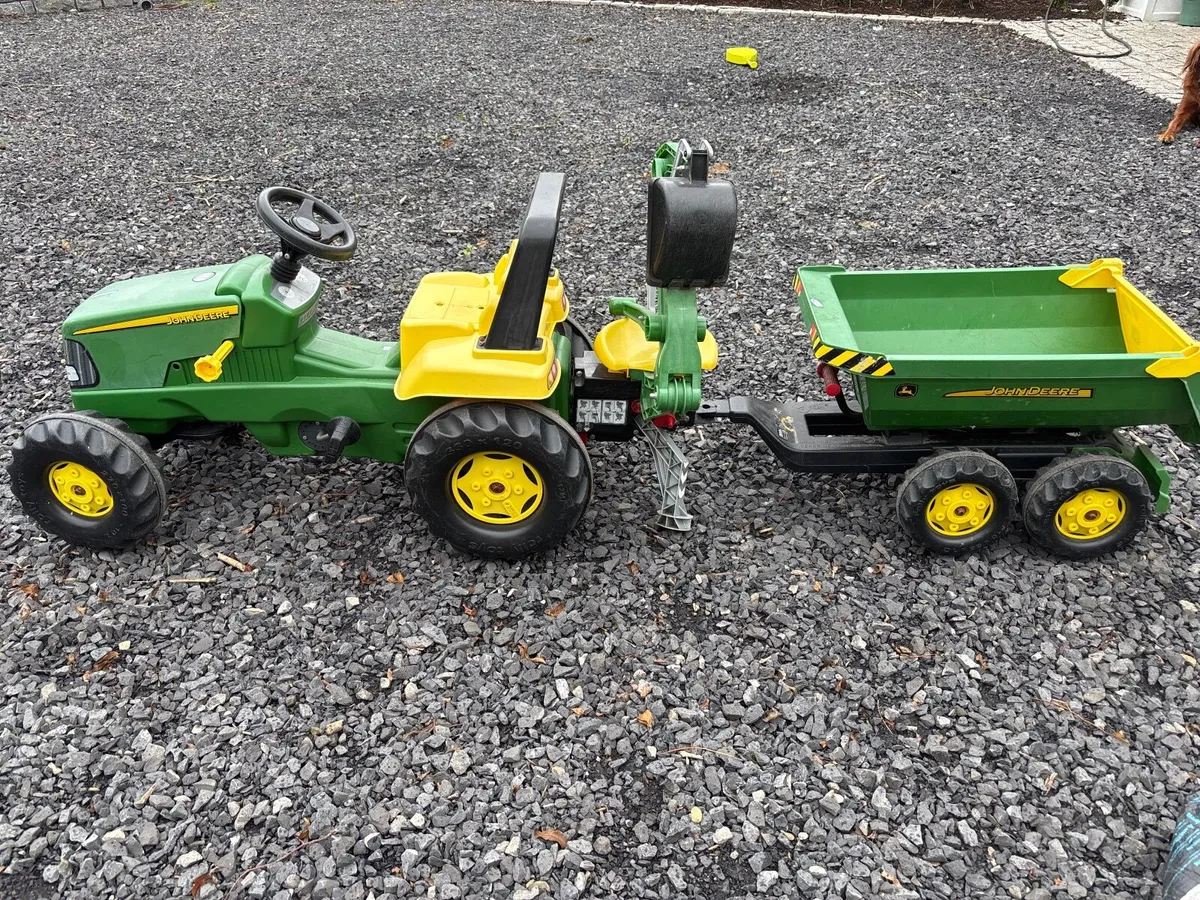 Ride on tractors