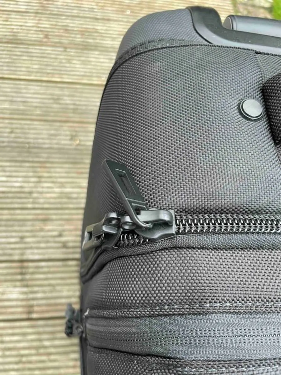 Burton Wheelie Double Deck 86L Travel Bag - Image 4