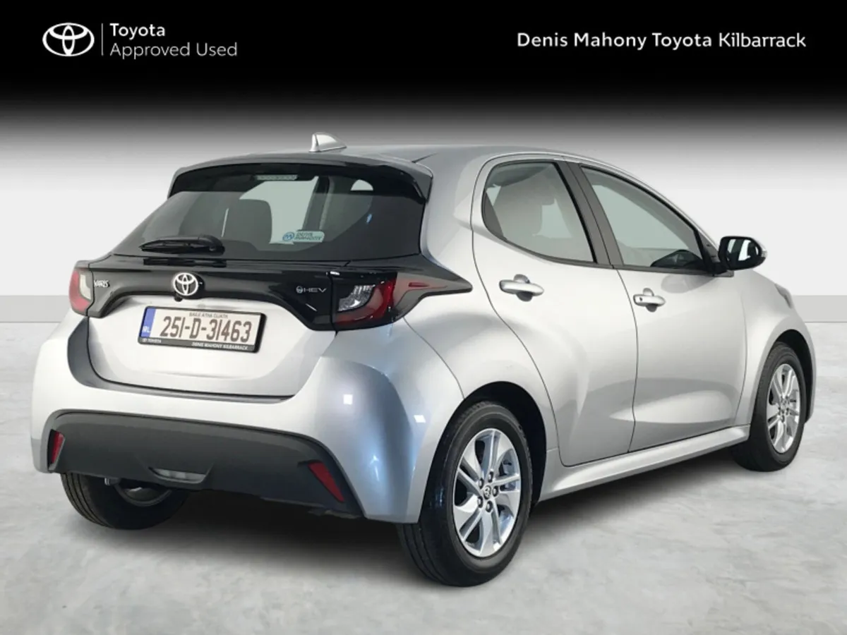 Toyota Yaris HYBRID LUNA 3 YEARS FREE SERVICING - Image 2