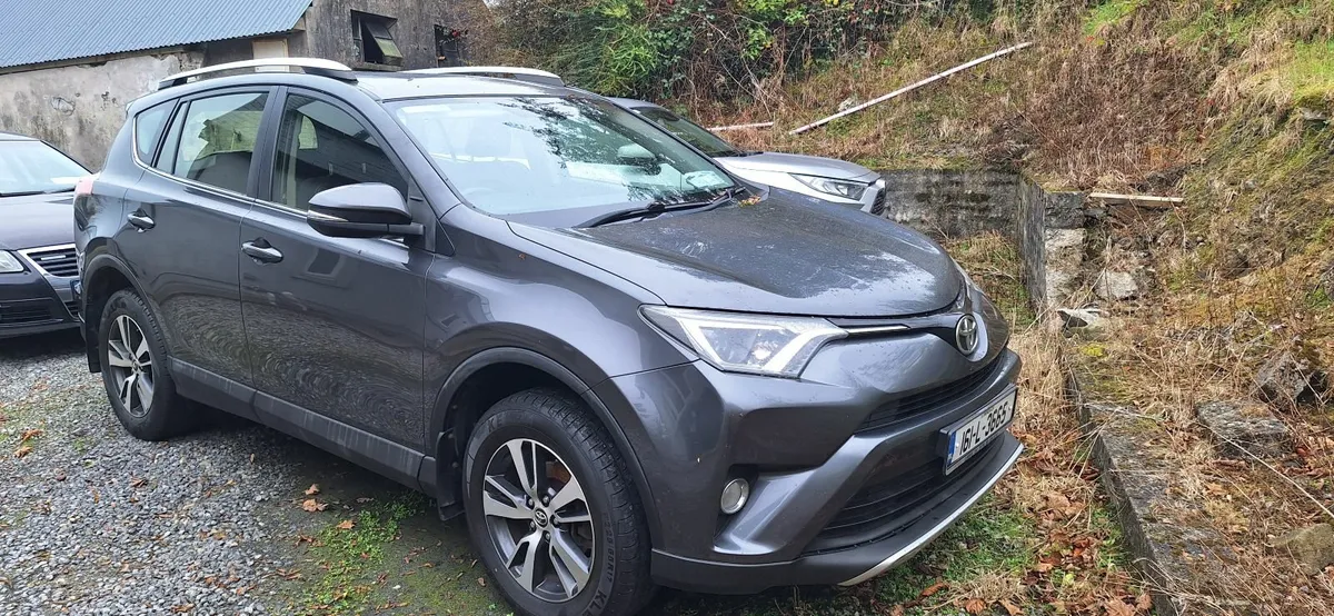 Toyota RAV4 2016 - Image 1