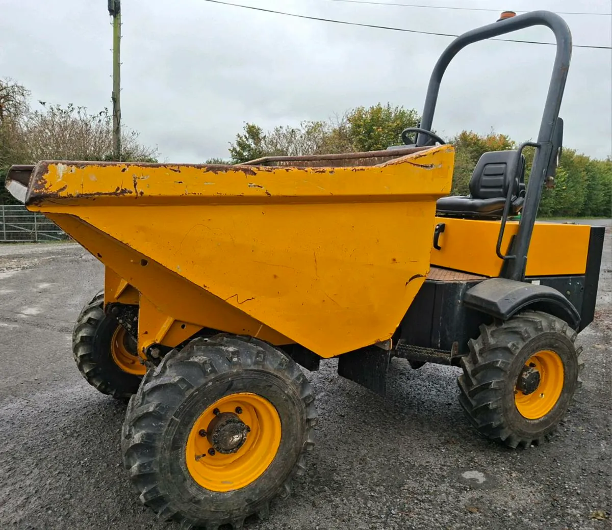 JCB 3 Ton Dumper - Image 1