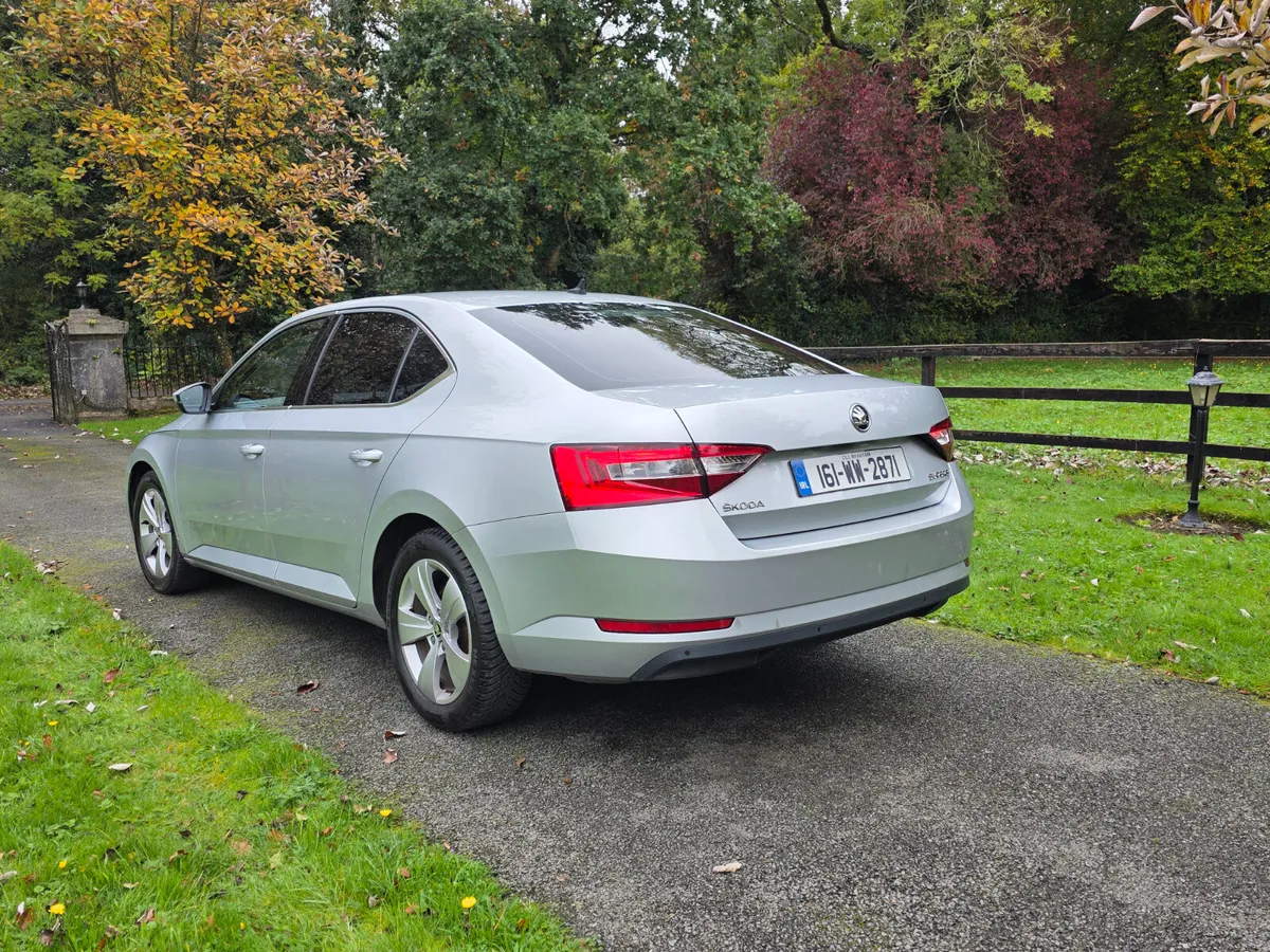 Skoda Superb 1.4Tsi 150 BHP AUTO 1 Owner FSH - Image 4