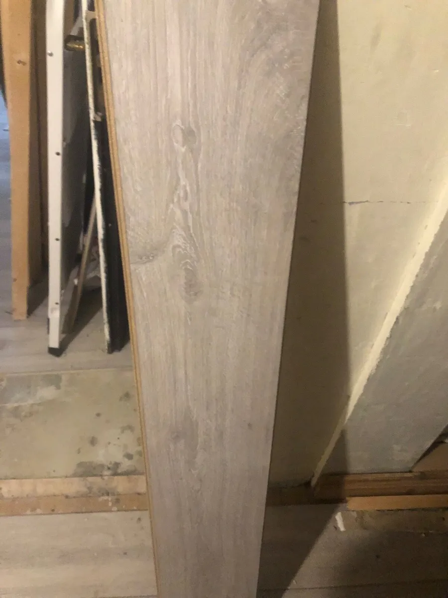 Laminate Flooring - Image 3