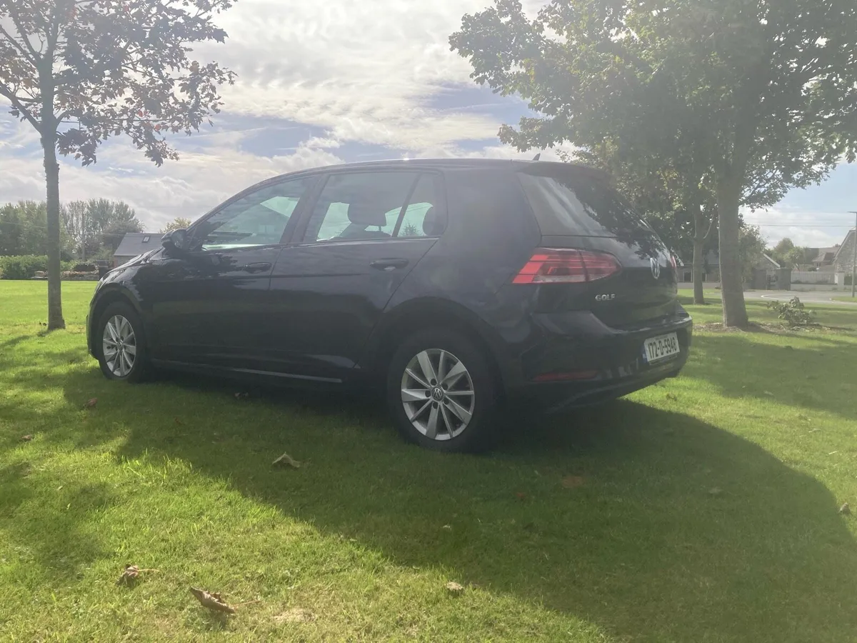 VW Golf - Image 4