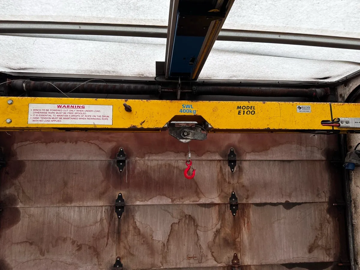 Electric crane/winch - Image 1