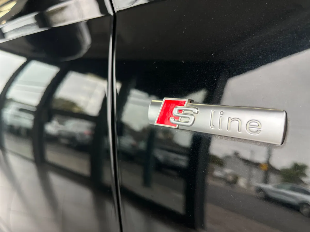 Audi A6 2.0 S-Line black Edition Automatic - Image 4