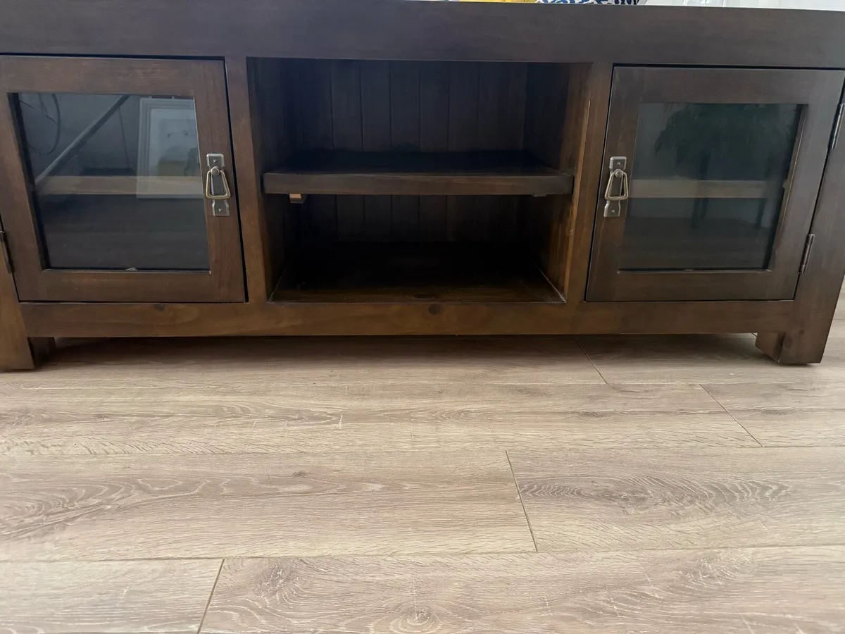 TV Unit