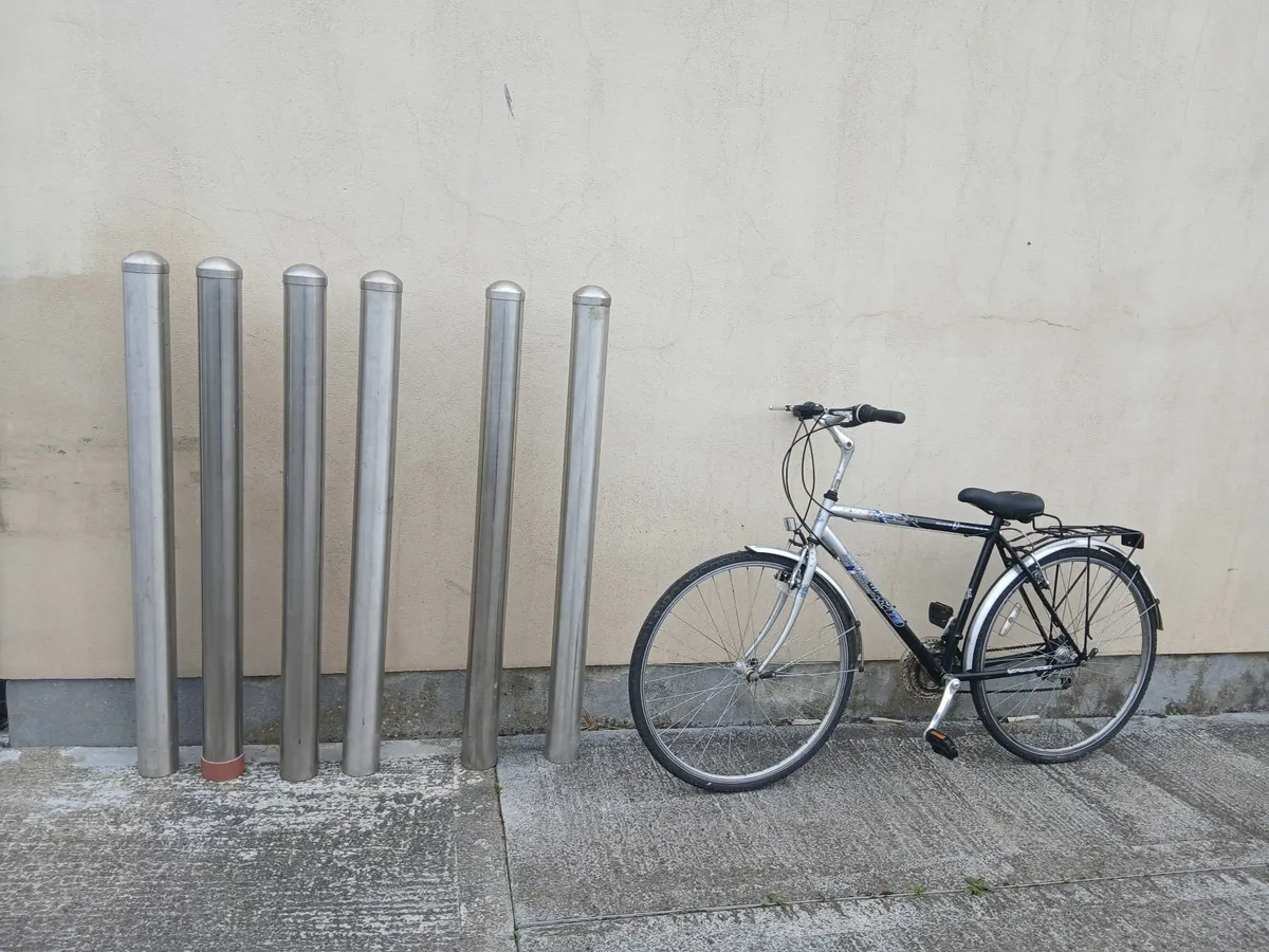 Bollards - Image 3