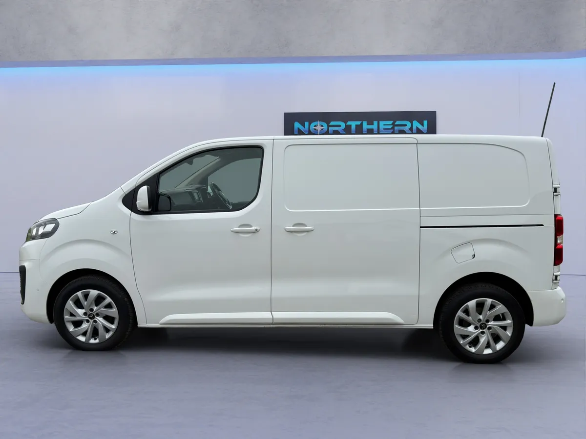 2021 Citroën Dispatch 2.0 BlueHDi Driver Edition - Image 4