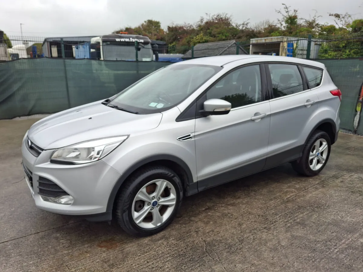 2015 Ford Kuga 2.0 Diesel.Light Damage - Image 3