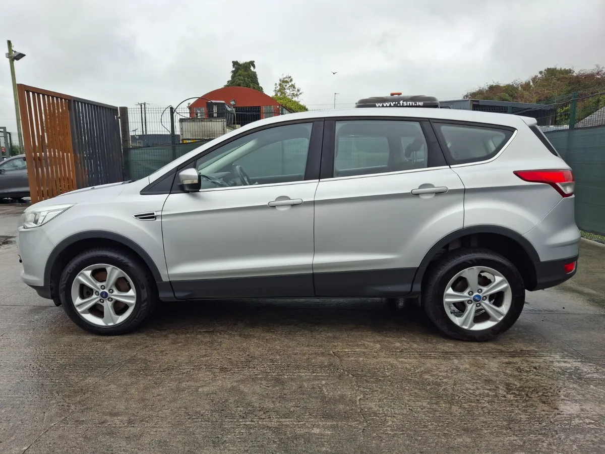 2015 Ford Kuga 2.0 Diesel.Light Damage - Image 2