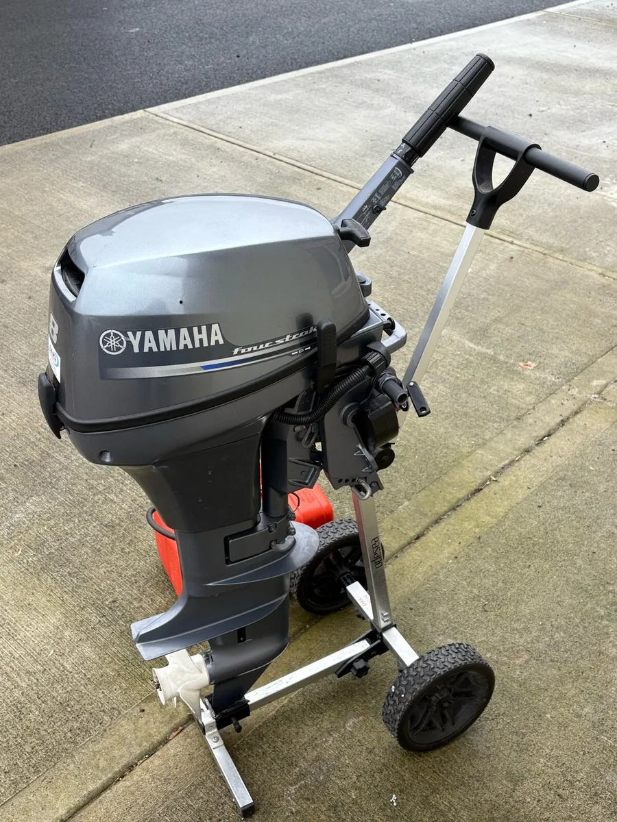 Yamaha 8hp outboard - Image 2
