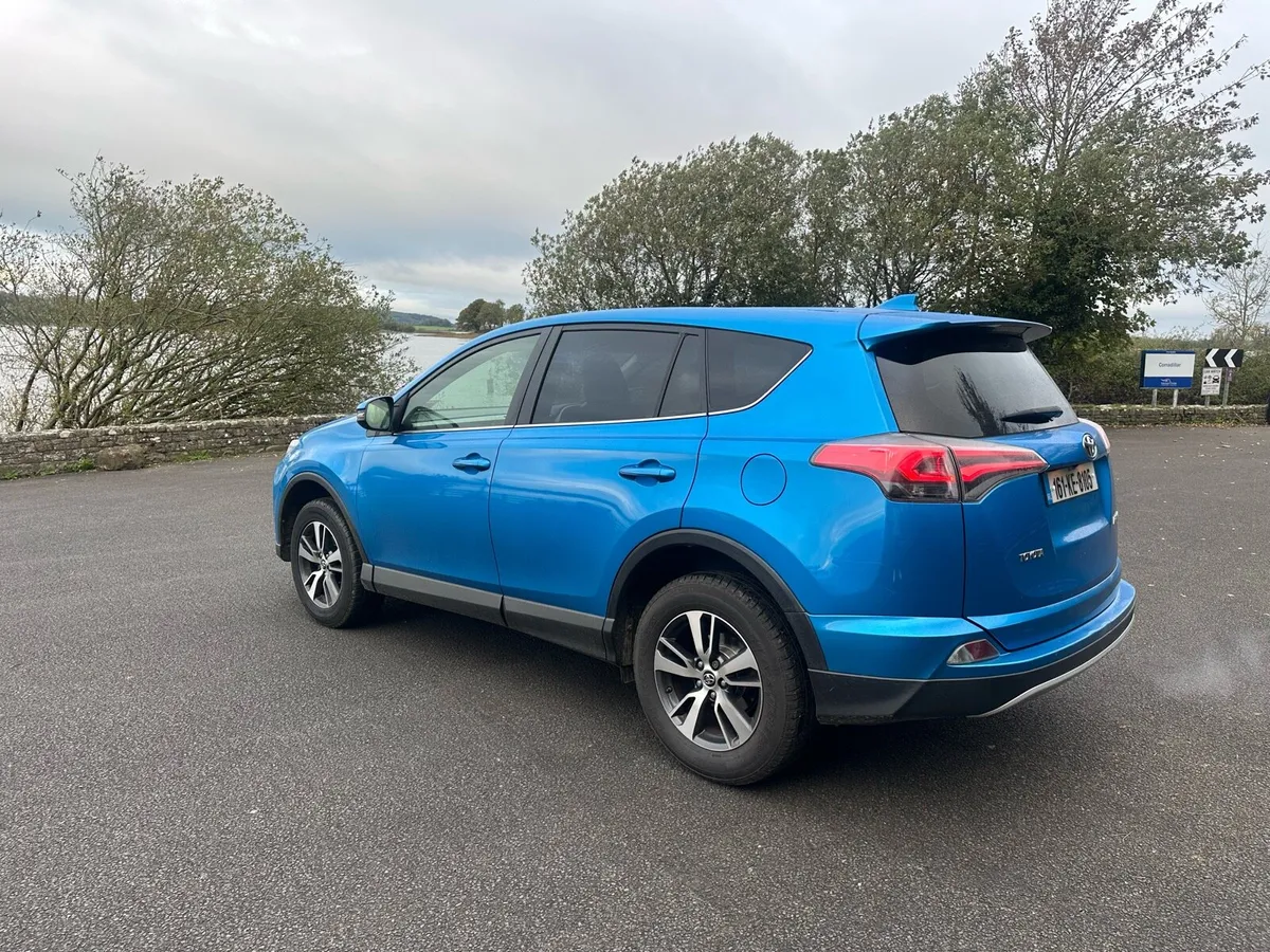 2016 Toyota RAV4 Business Edition - Image 4
