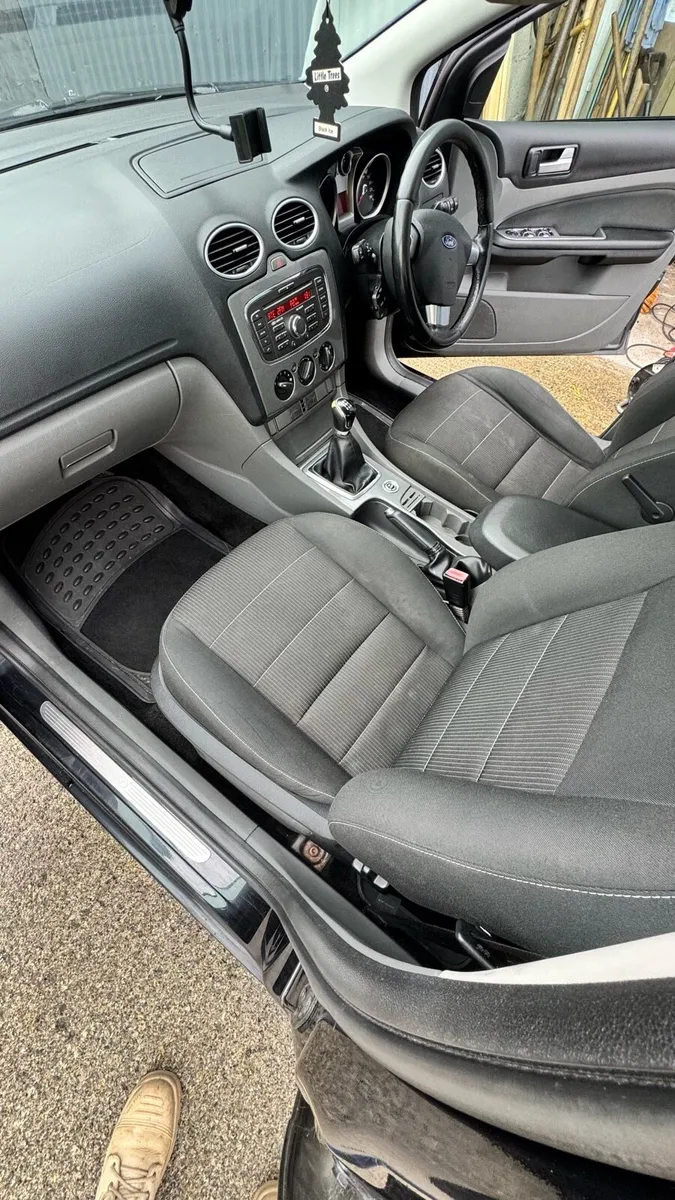 Ford Focus - Image 4