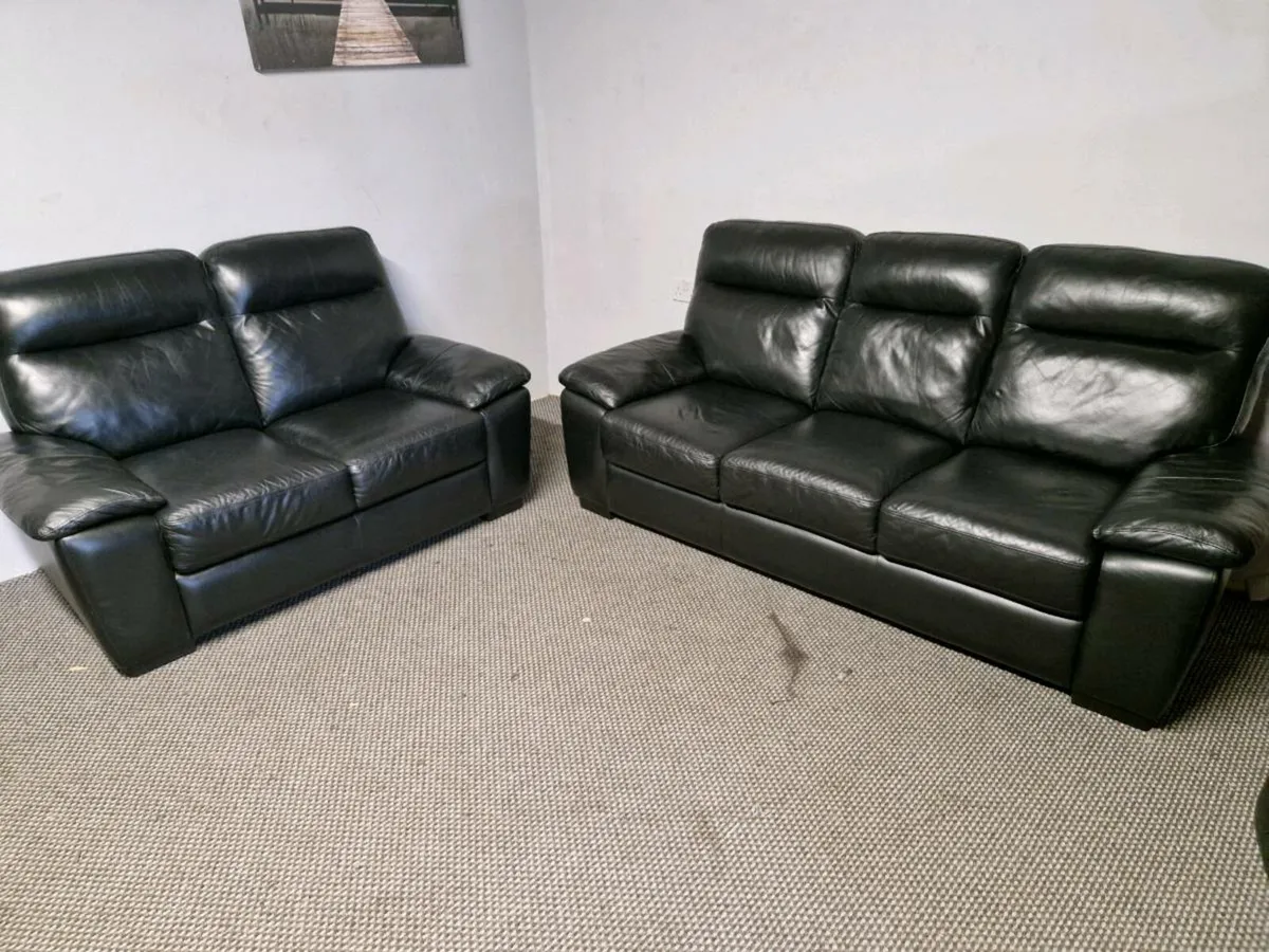 Sofas - Image 4