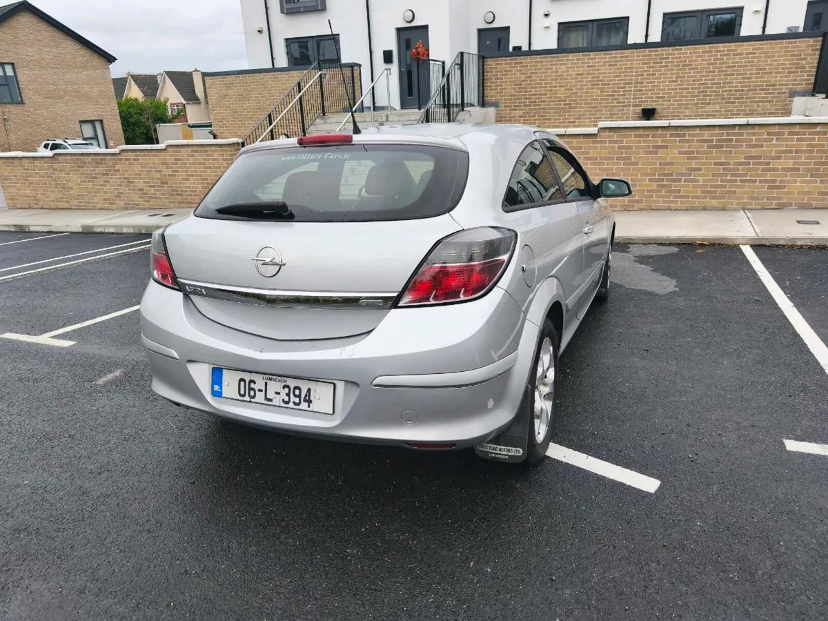Opel Astra - Image 4