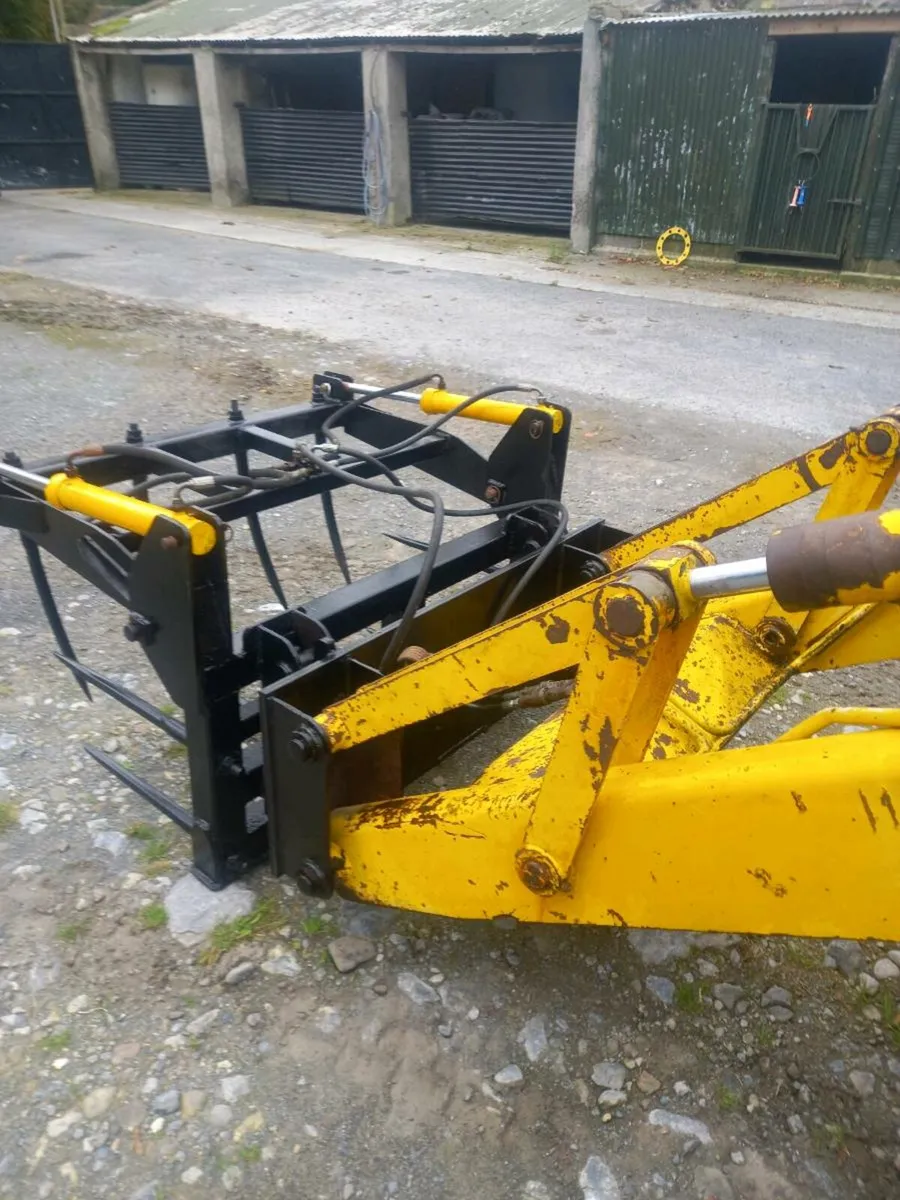 loader - Image 2