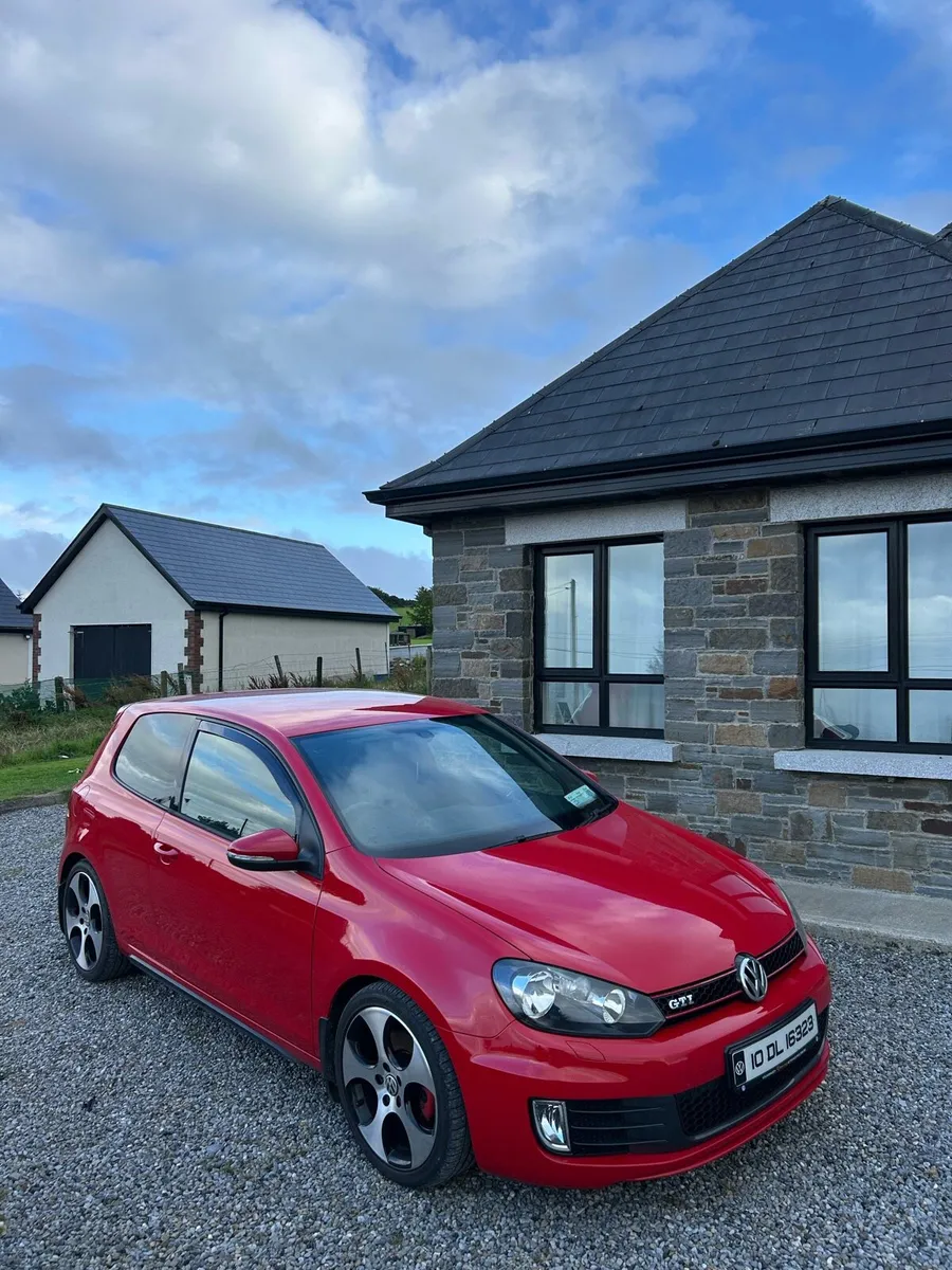 Golf gti €7500 - Image 2