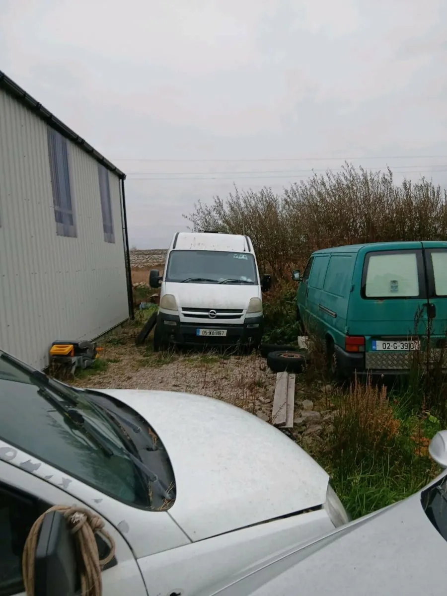 Garage clearout - Image 1