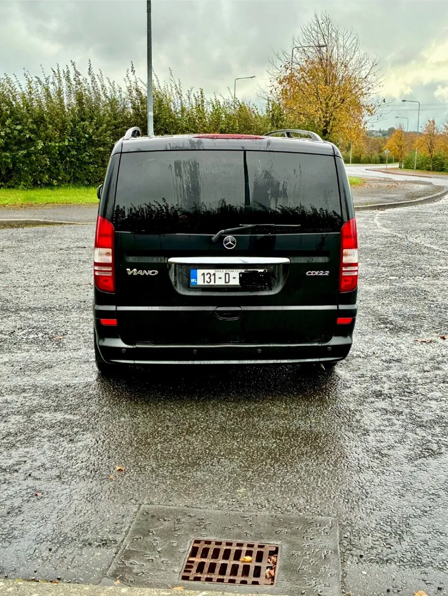 Mercedes-Benz V-Class 2013 - Image 2