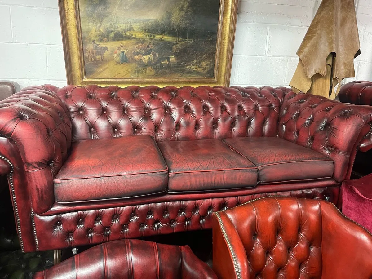 Antique chesterfield sofa - Image 2