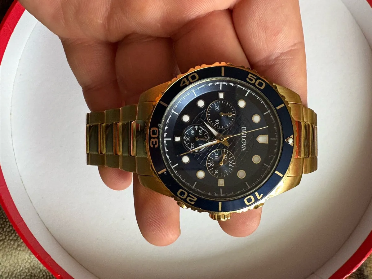 BULOVA WATCH NEW NEVER WORN - Image 3