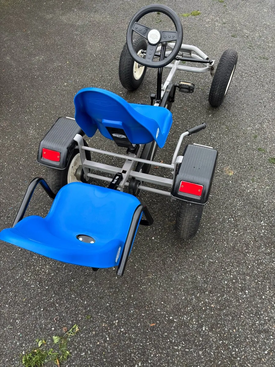 Berg Extra Go Cart with 2 New seats - Image 4