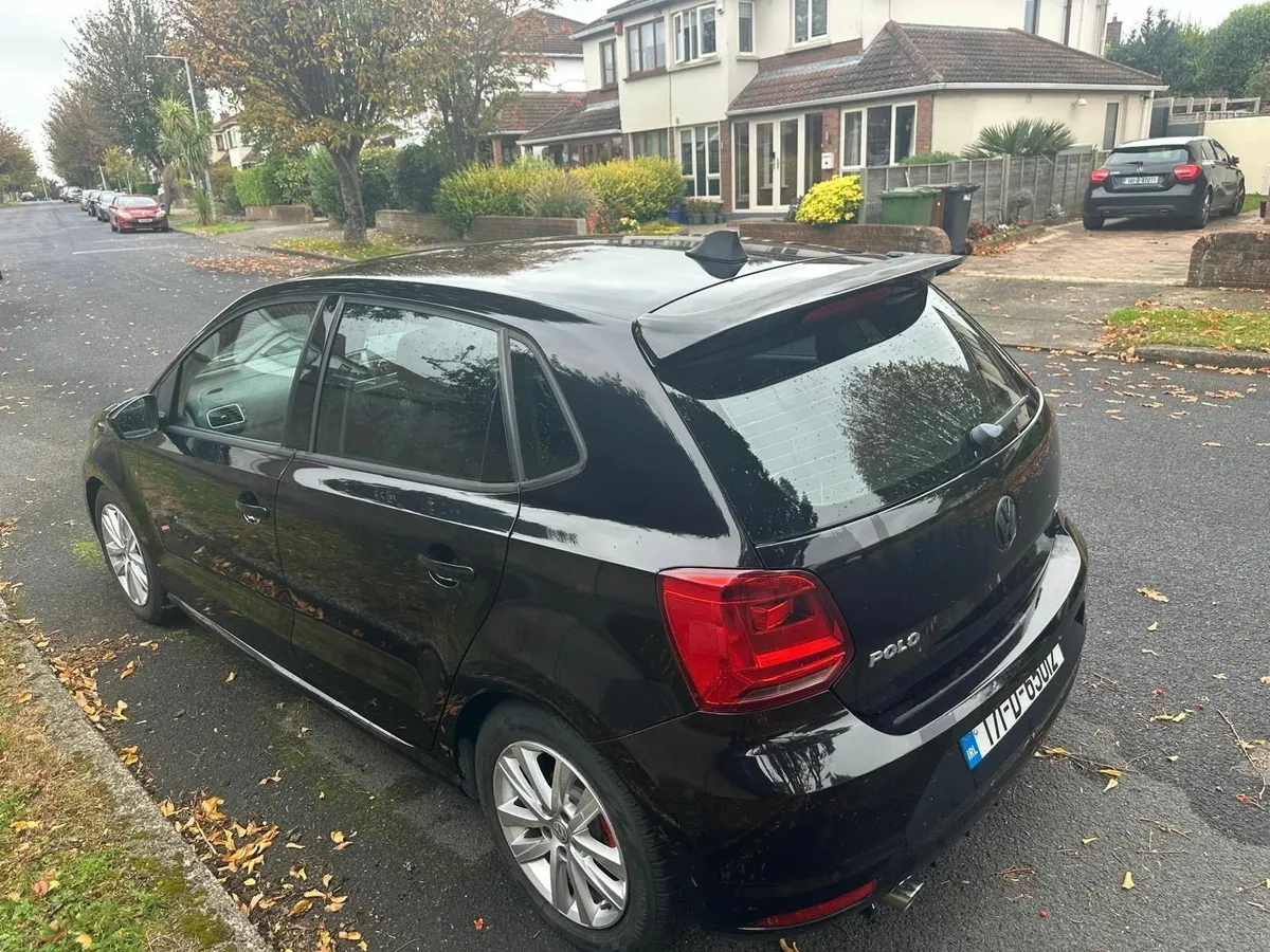 Volkswagen Polo 2017 - Image 2
