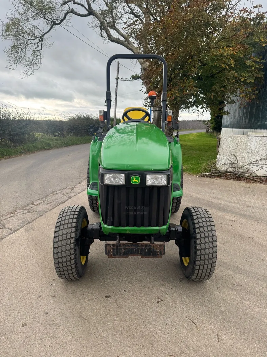 John Deere Compact Tractor - Image 3