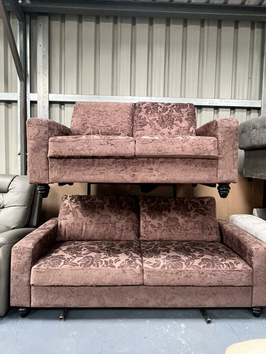 Clearance sale sofa - Image 4