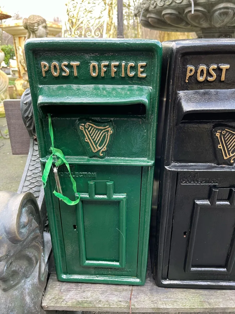 Saorstat Eireann post box - Image 4