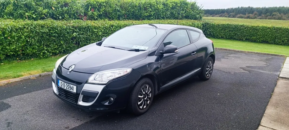Renault Megane 2012 - Image 1
