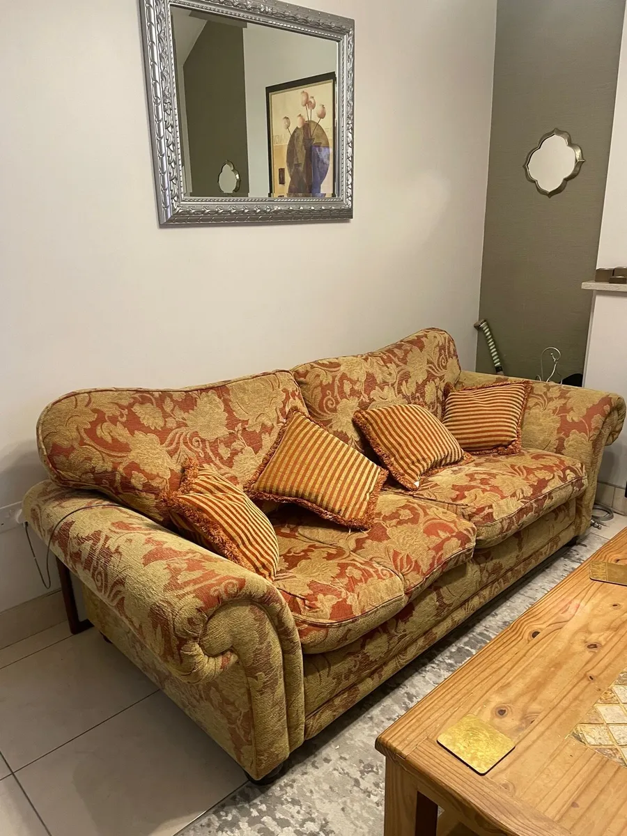 3 Seater Couch - Image 1