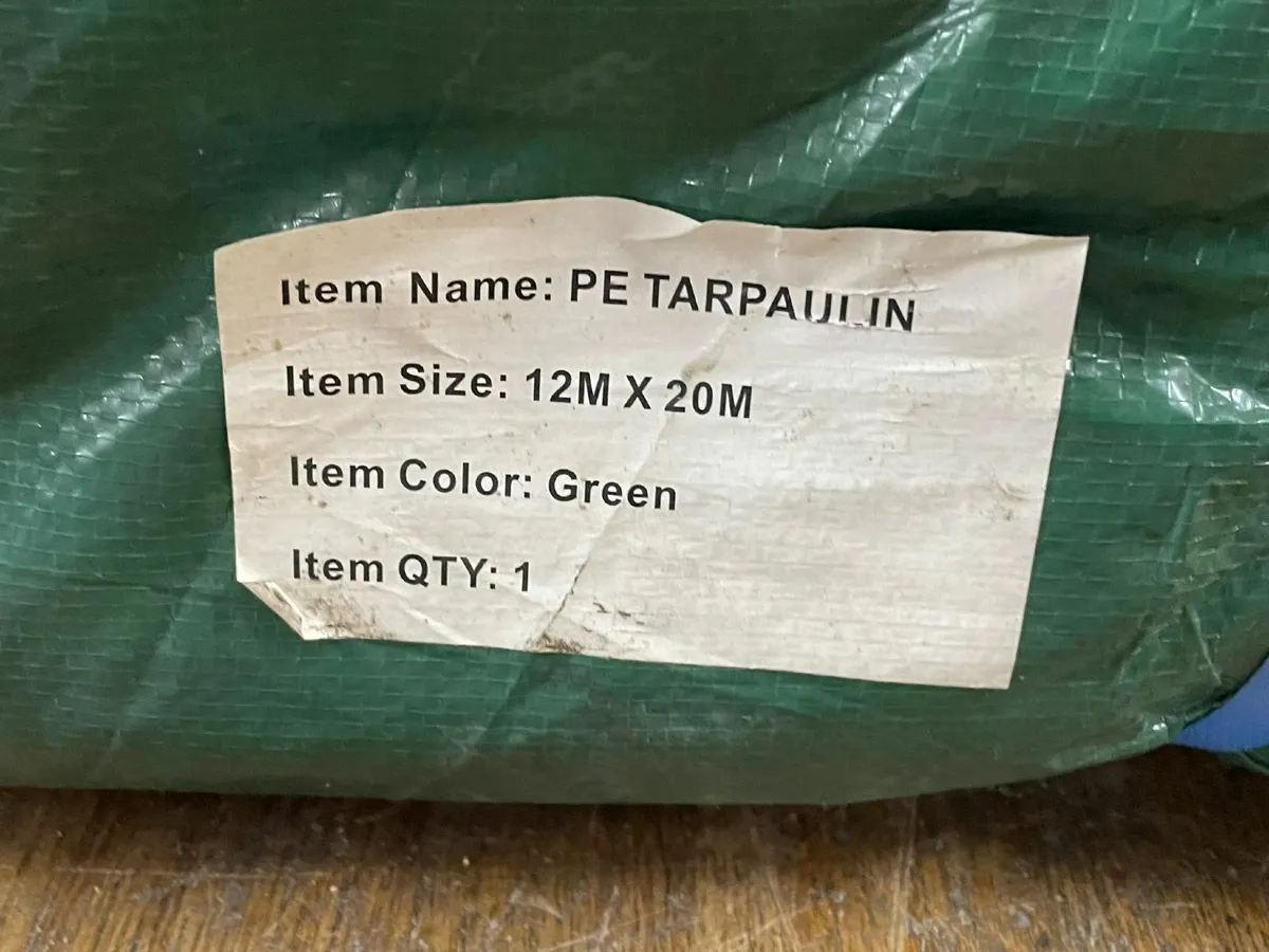 EXTRA LARGE TARPAULIN - Image 3