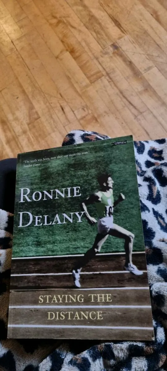 BOOK SIGNED BY THE GREAT RONNIE DELANEY - Image 1