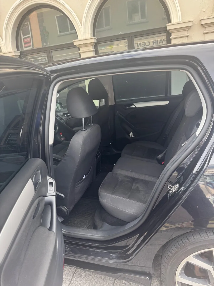 Volkswagen Golf 2012 Automatic – €7,200 - Image 3