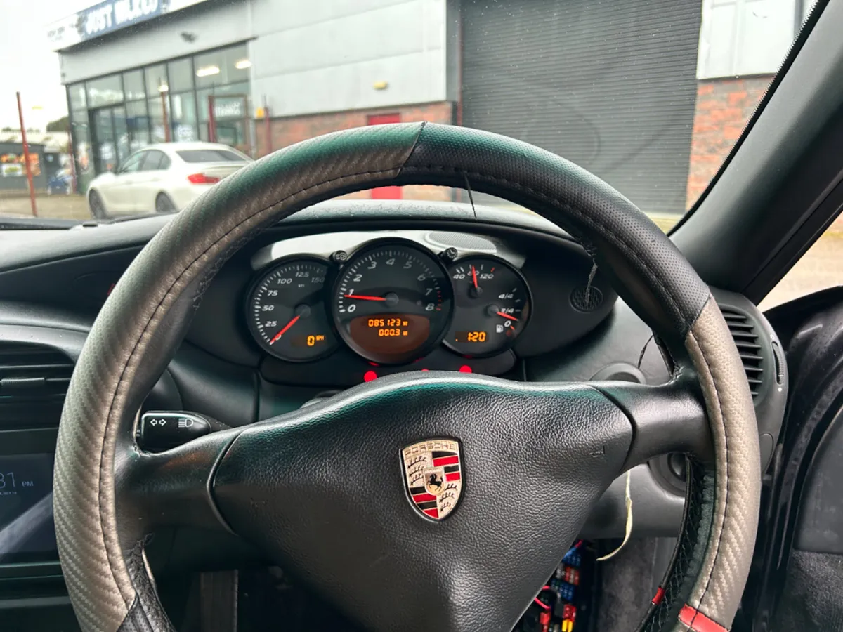 Porsche Boxster 2003 - Image 3