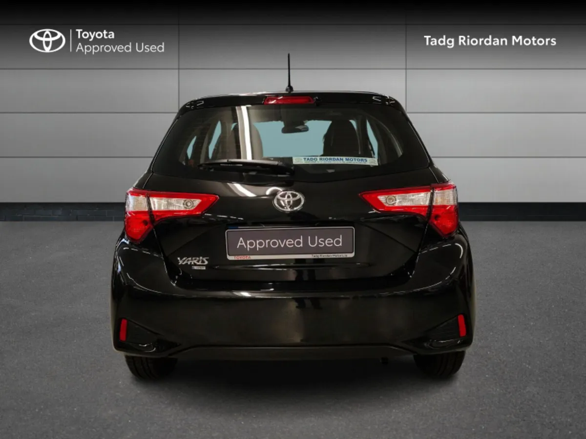 Toyota Yaris 1.0 5DR LUNA - Image 4