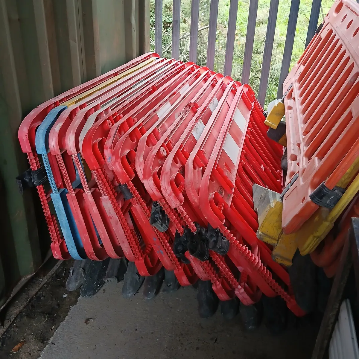 Plastic  builders barriers