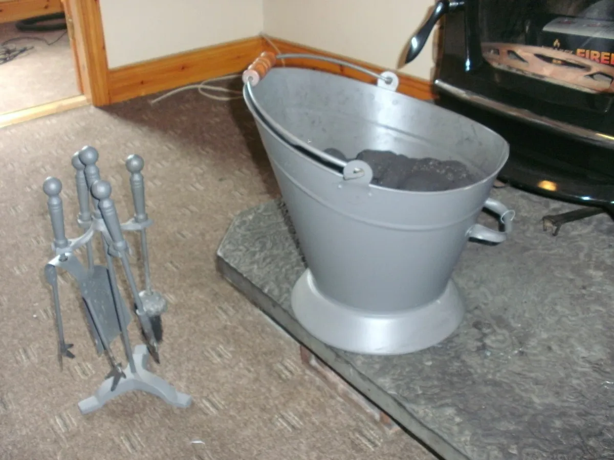 Fire side set coal bucket, basket +9 bags of fuel - Image 3