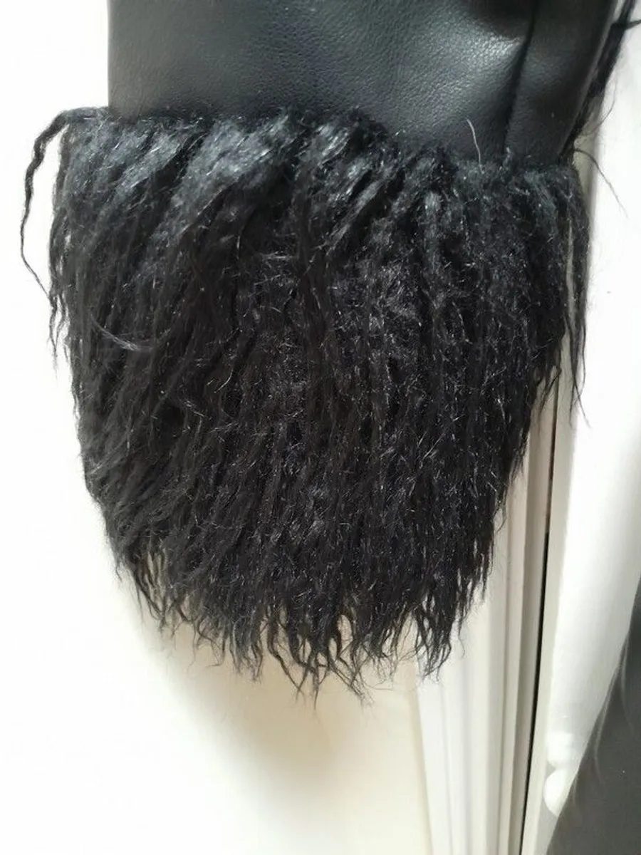 ladies long black coat - Image 4