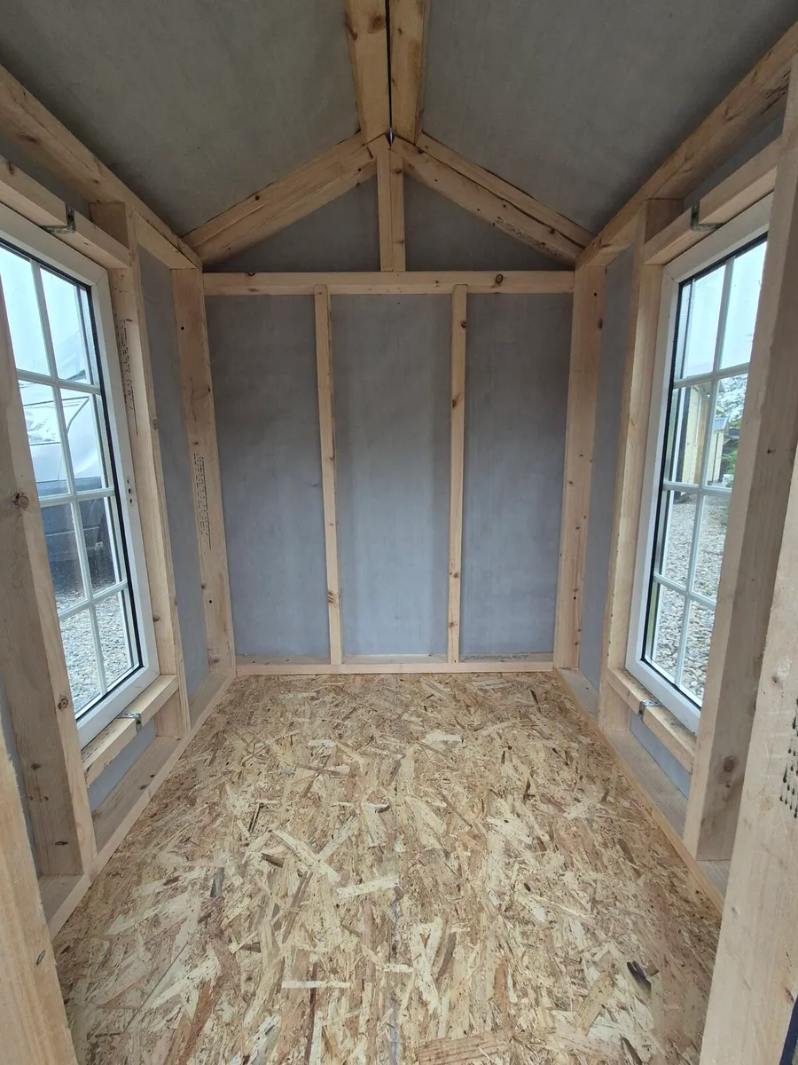 Play shed - Image 2