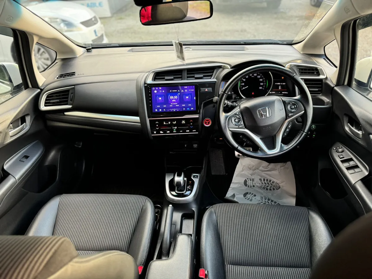 HONDA FIT 2019 TOP SPECS AUTOMATIC - Image 3